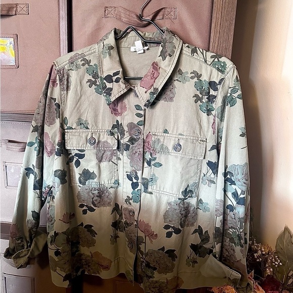 Westport Women's Jacket Floral Camo Collared Button-up Cuff Sleeve XL - Picture 4 of 16